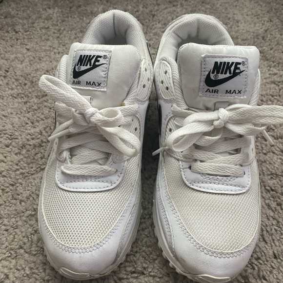 Nike Air Max 90 white running shoes size 9US - Picture 2 of 16